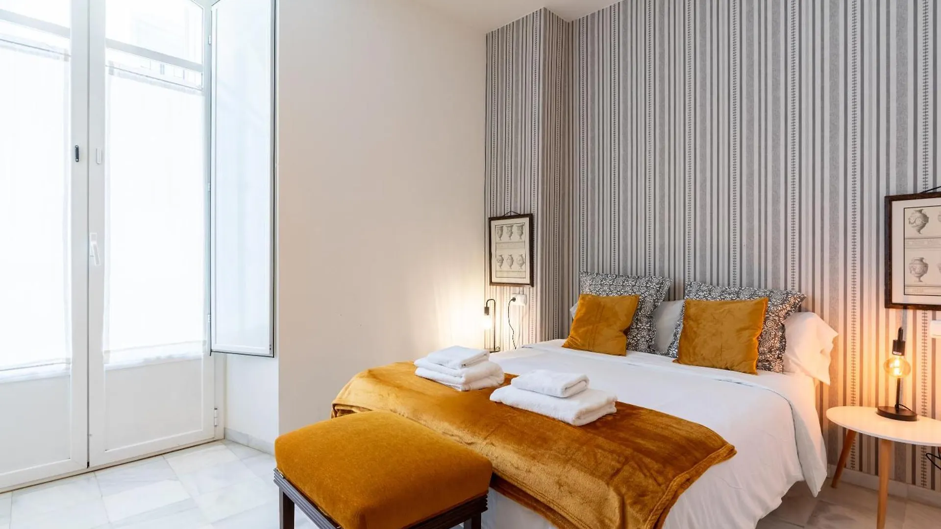 Arenal Maestranza Apartment location
