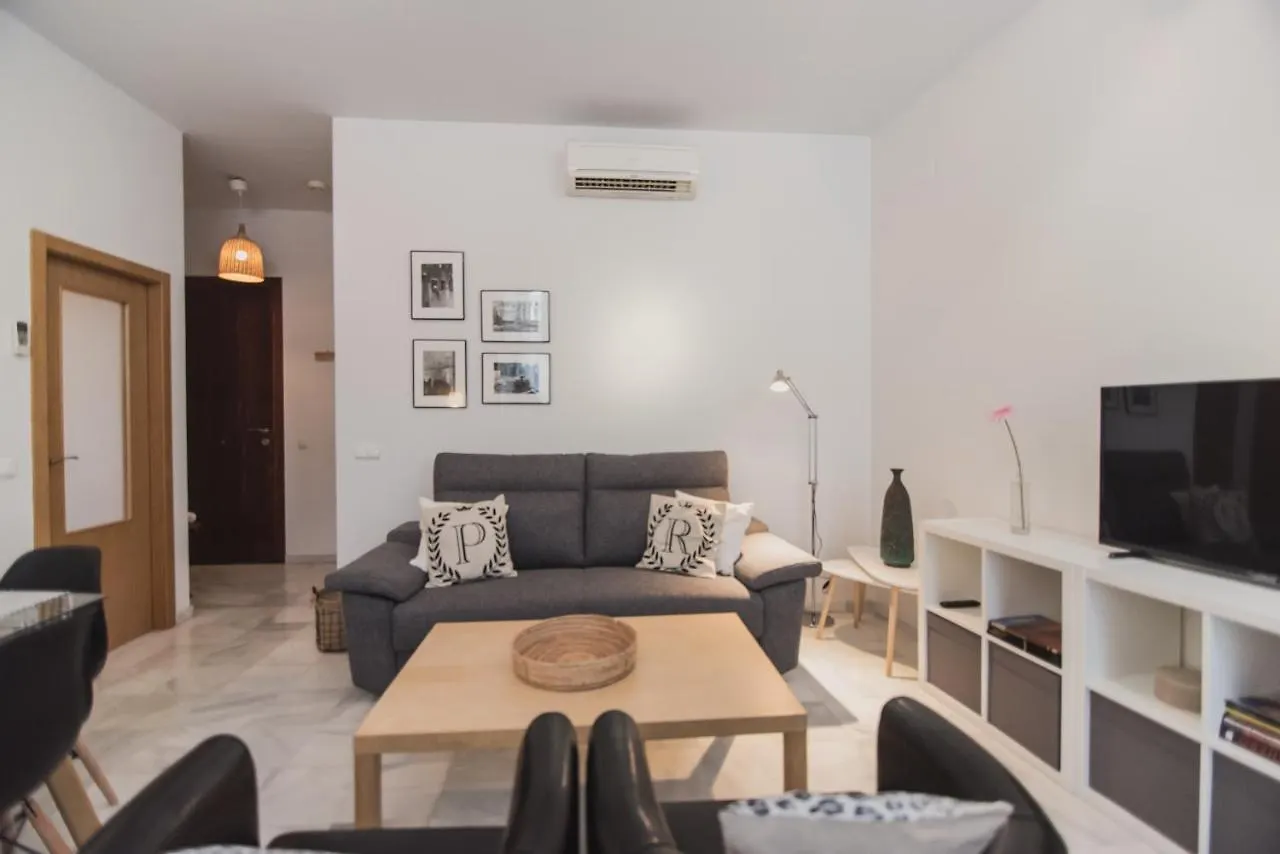 Arenal Maestranza Apartment Seville 0*,