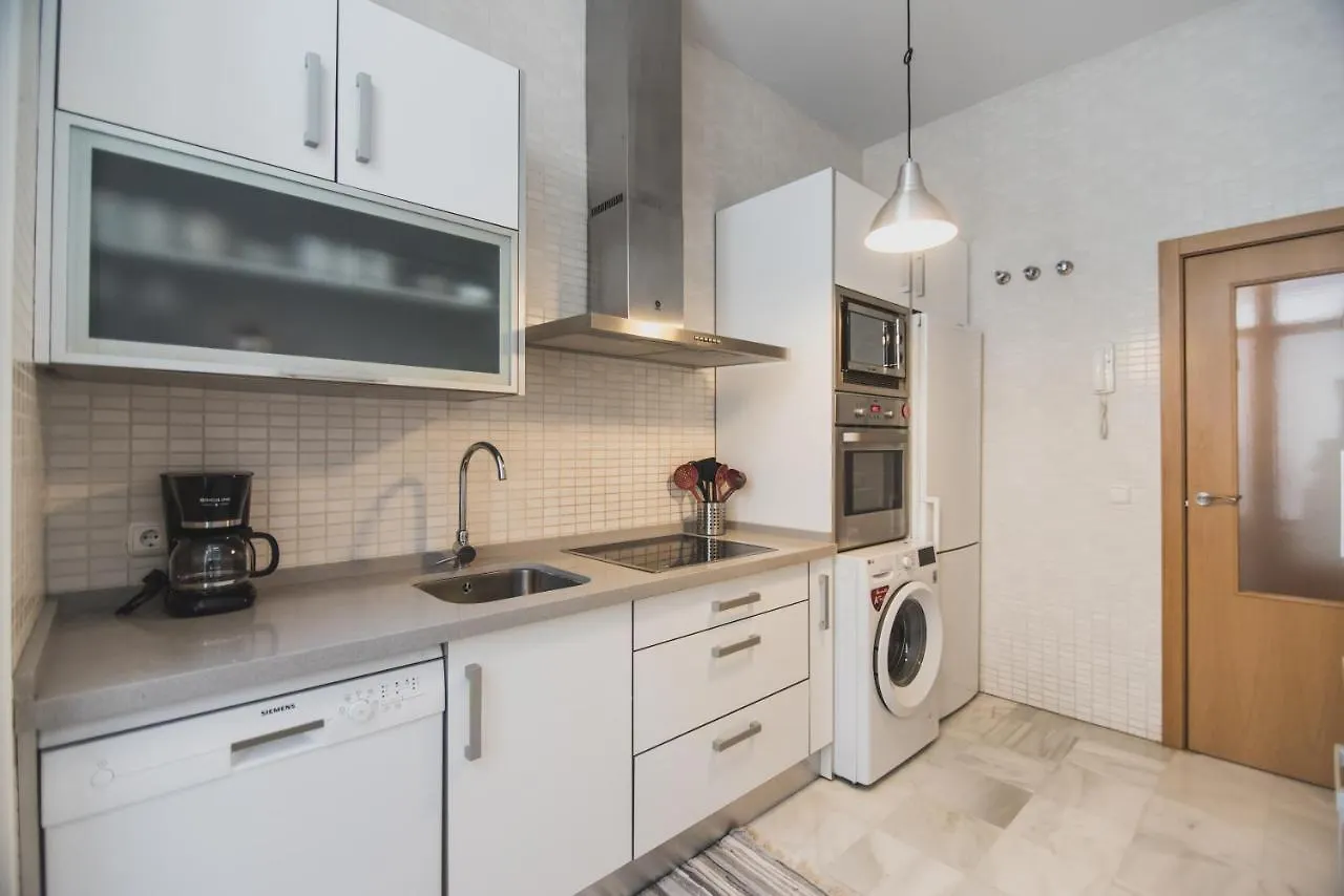 Arenal Maestranza Apartment Seville 0*,